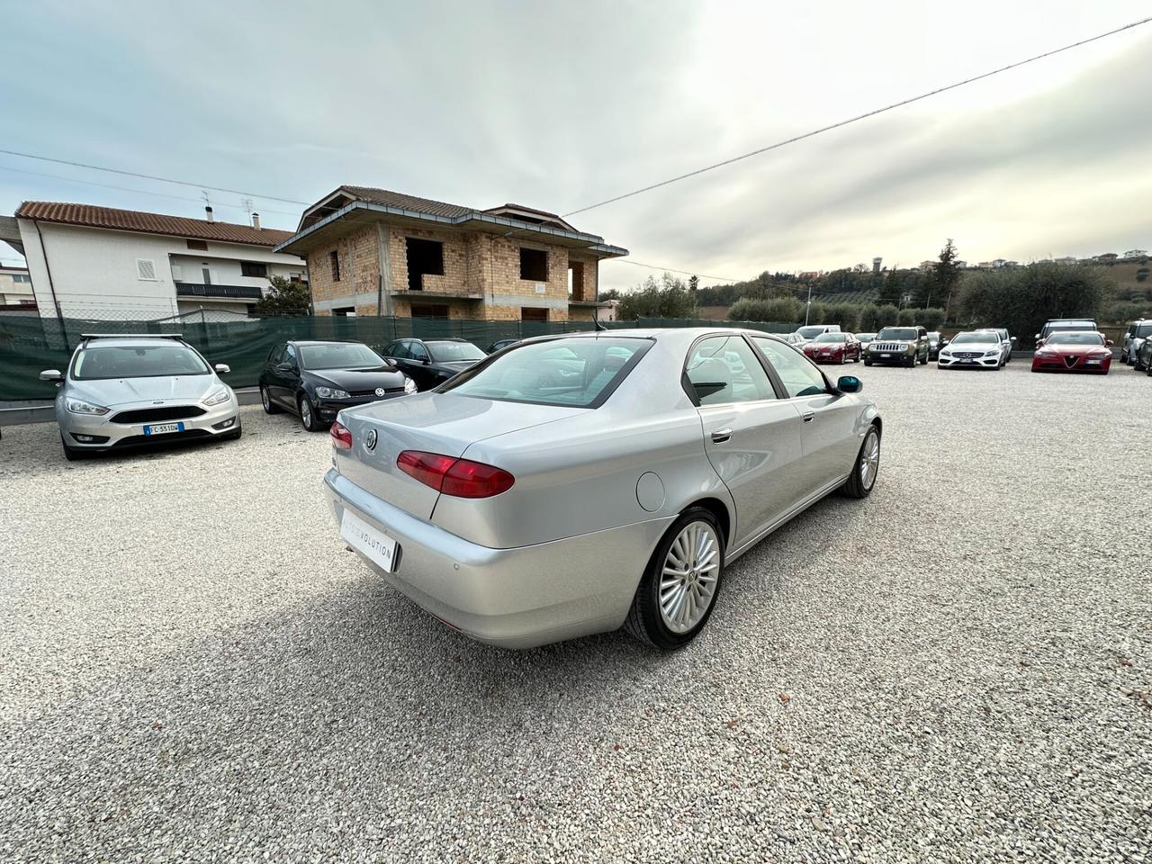 Alfa Romeo 166 2.4 JTD M-JET 20v Luxury 213.128 km Full Optional