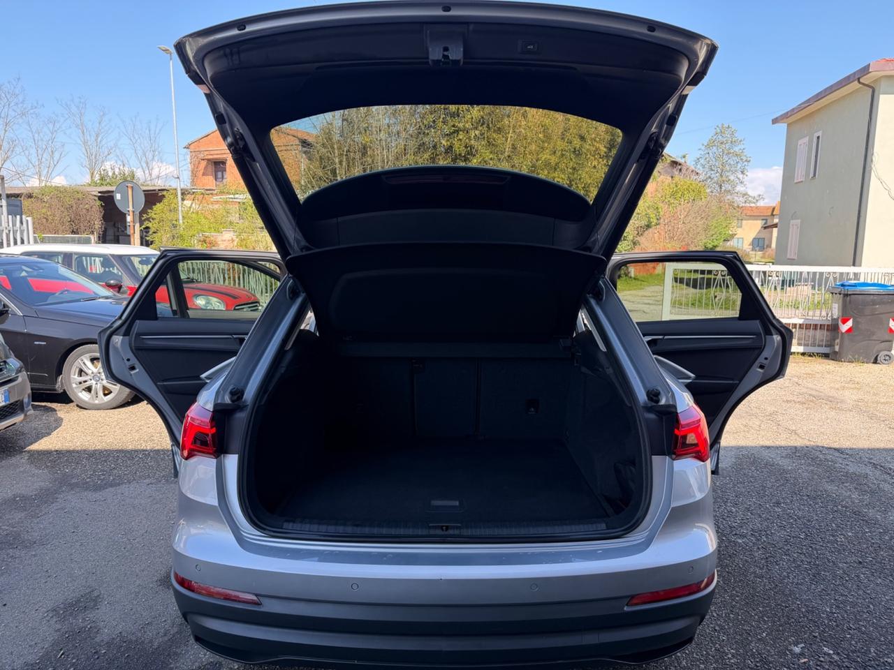 Audi Q3 35 TDI S tronic Business Advanced