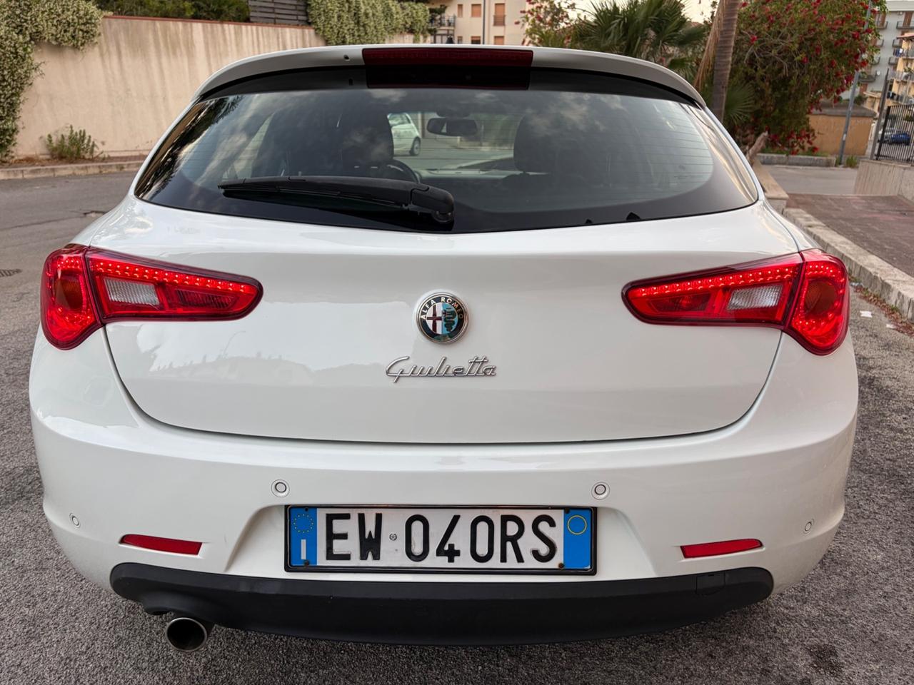Alfa Romeo Giulietta 1.6 JTDm distictive ideale per neopatentati