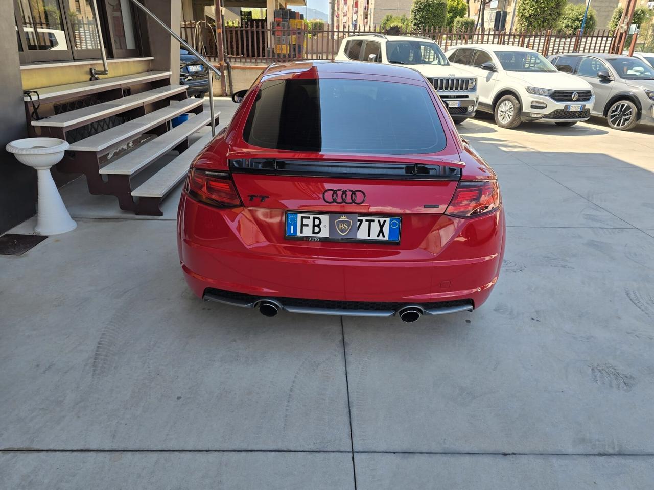 Audi TT Coupé 2.0 TDI ultra S line