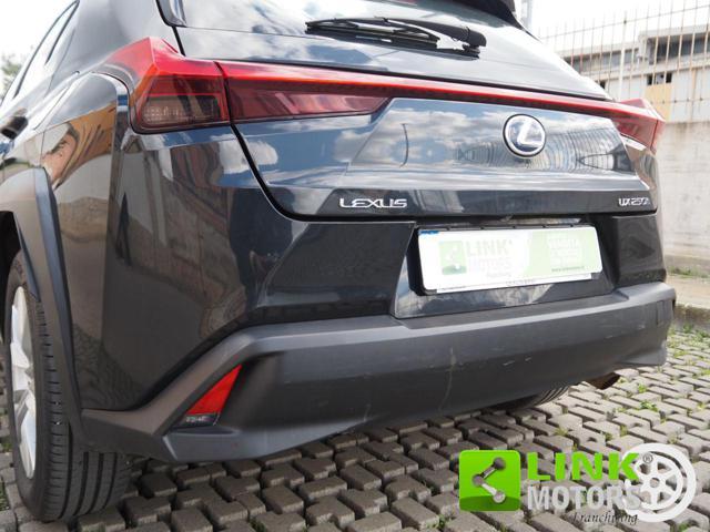 LEXUS UX 250h Hybrid Business