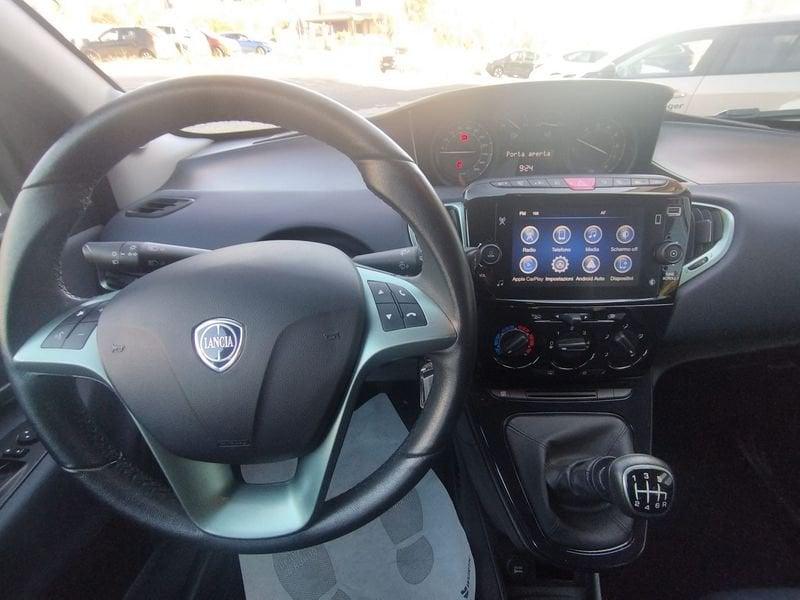 Lancia Ypsilon 1.0 FireFly 5 porte S&S Hybrid Gold Plus