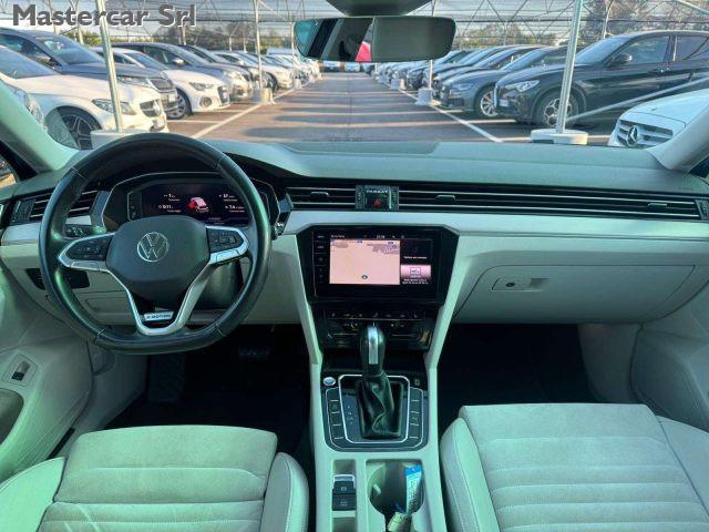 VOLKSWAGEN Passat Variant 2.0 TDI Executive 4motion 200cv DSG - GE693CC
