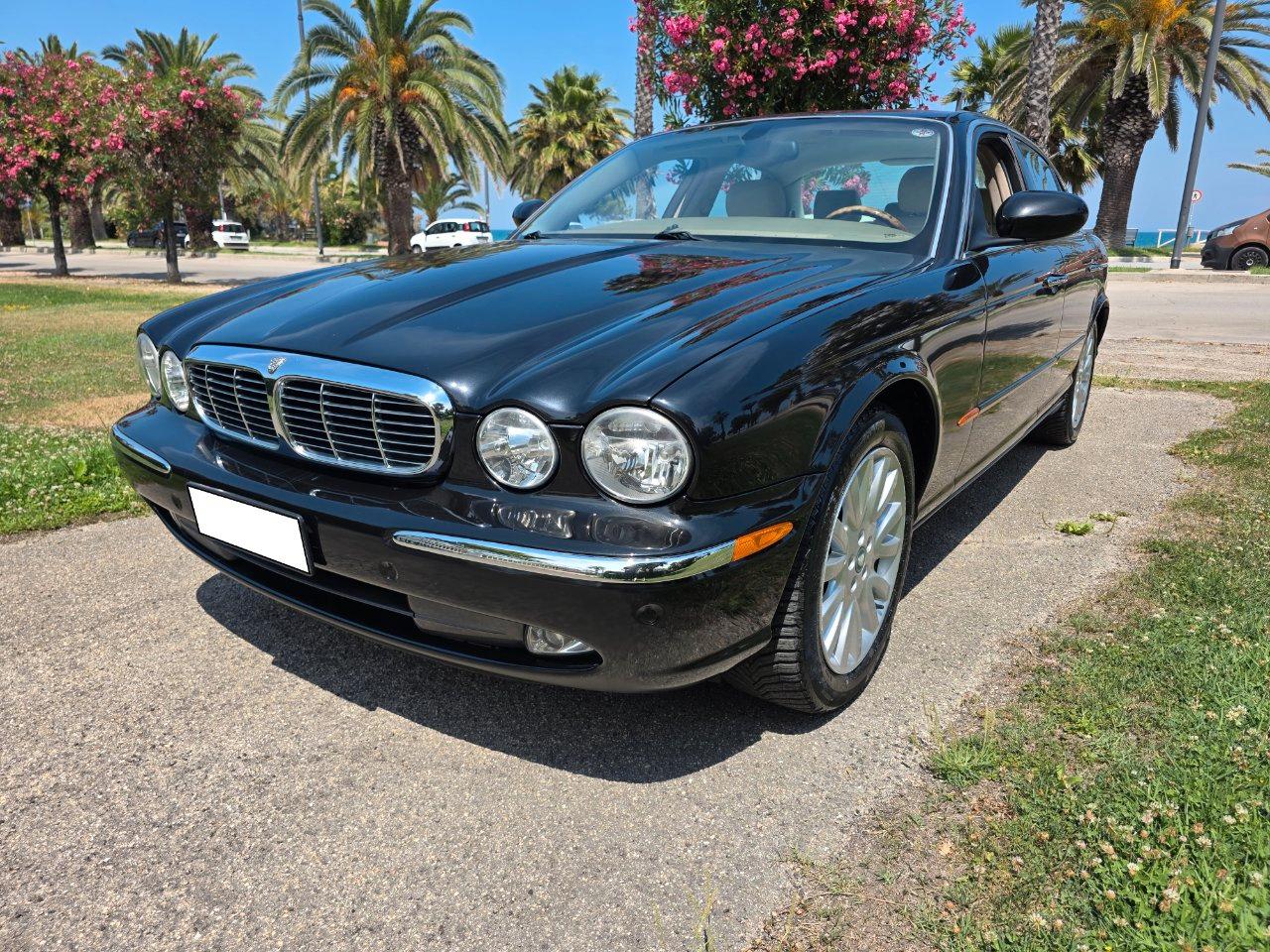 Jaguar XJ Berlina XJ 3.5 V8 Executive