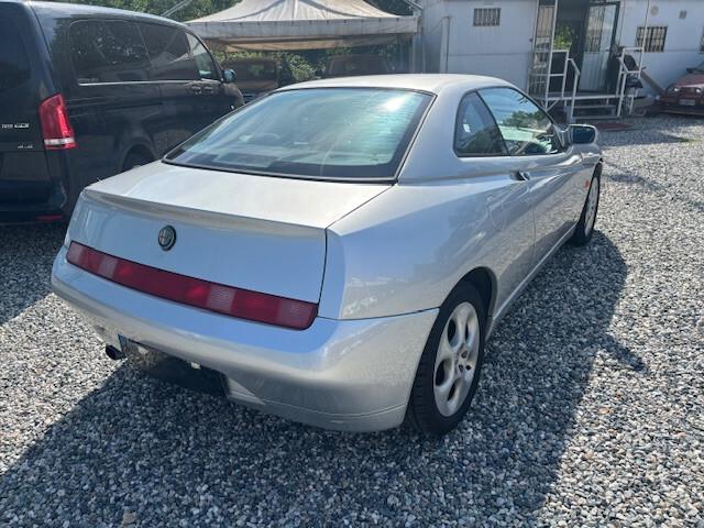 Alfa Romeo GTV 1.8i 16V Twin Spark cat