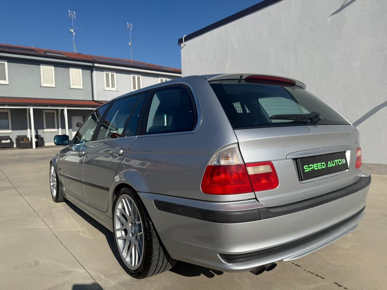 Bmw 320i (2.2) 170 Cv Touring Attiva automatica