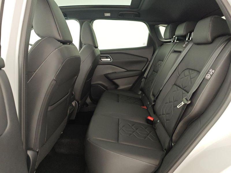 Nissan Qashqai MHEV 158 CV Xtronic Tekna + bicolor Nero +tetto panoramico in vetro
