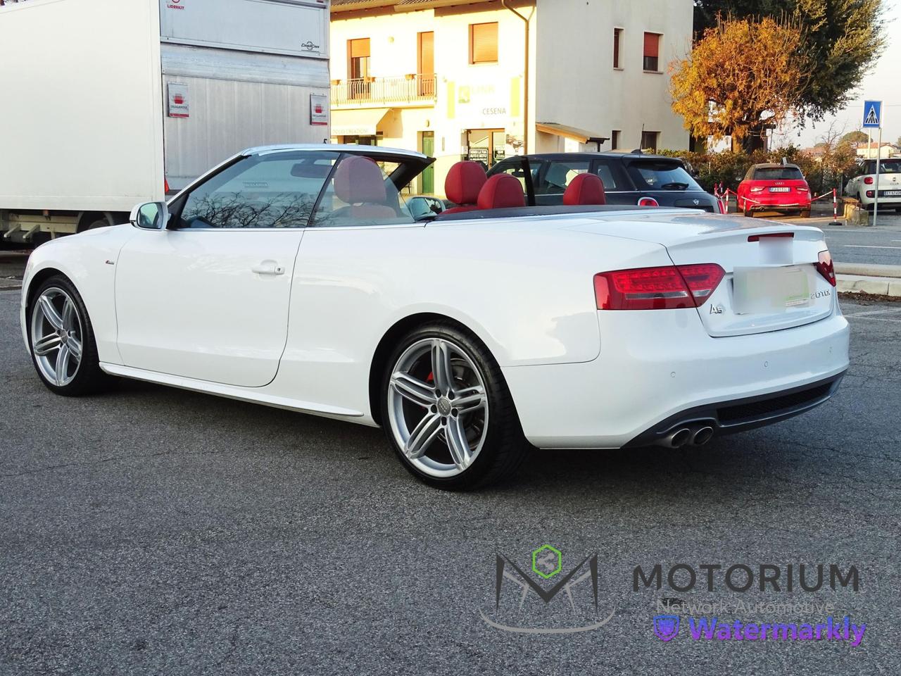 Audi A5 Cabrio 2.0 TDI S-LINE