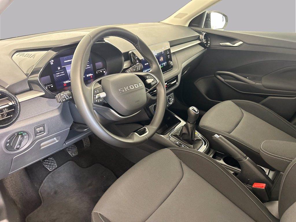 SKODA Fabia 1.0 tsi young edition 95cv del 2025
