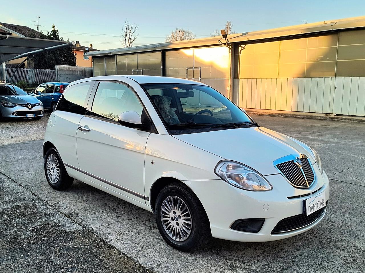 Lancia Ypsilon 1.2 69 CV Platinum