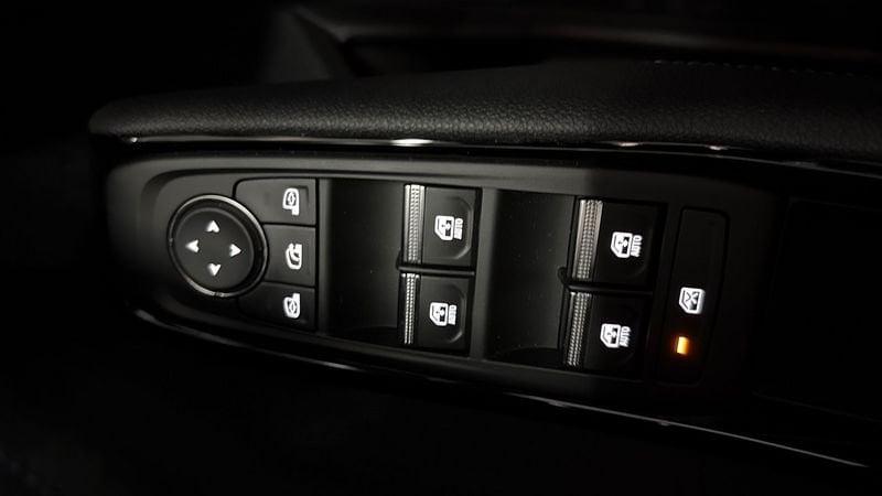 Renault Austral NUOVO esprit Alpine MY25 full hybrid E-Tech 200