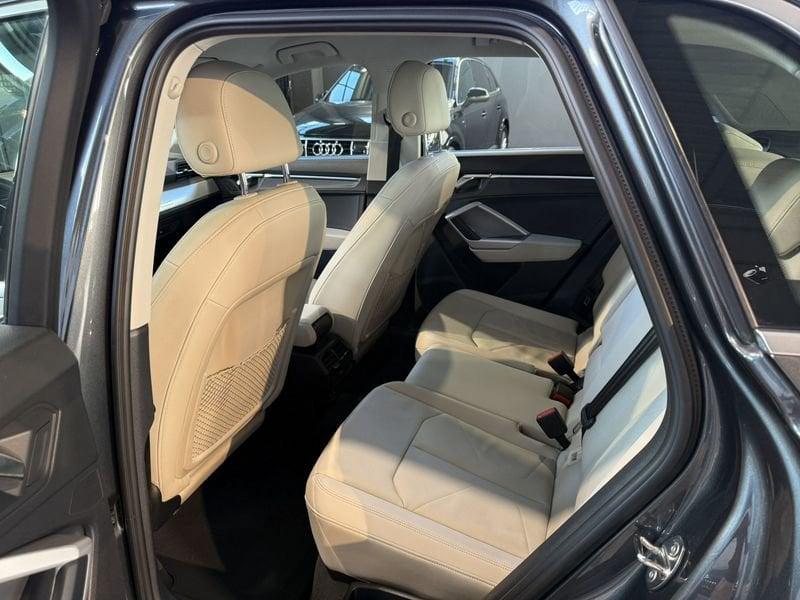 Audi Q3 Q3 45 TFSI quattro S tronic S line edition