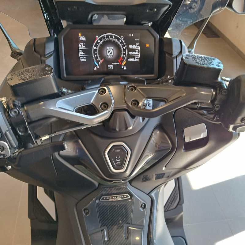 Yamaha T-Max 560 Tech Max - 2022