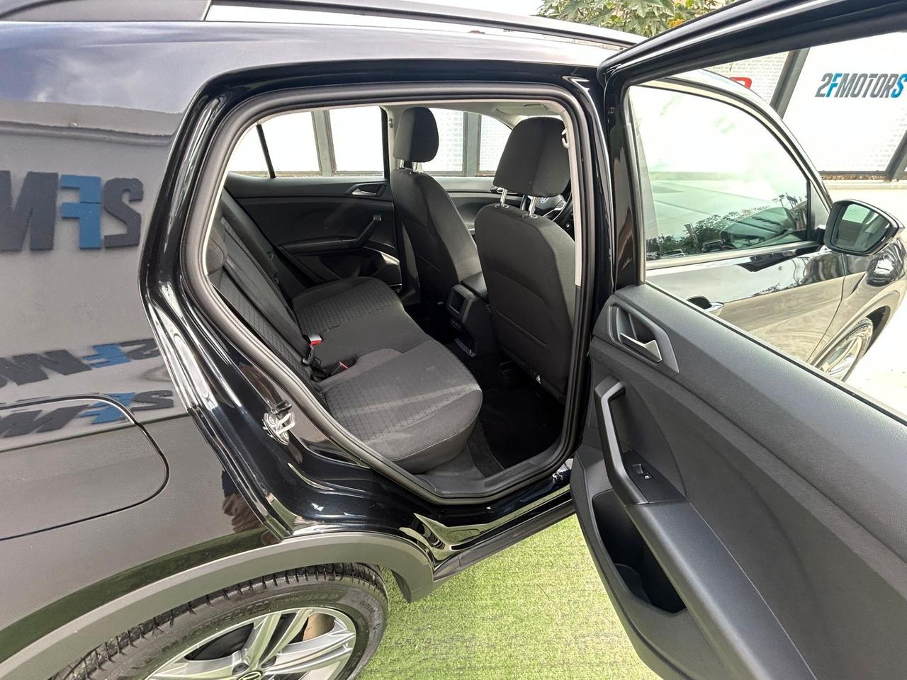 Volkswagen T-Cross 1.0 TSI Sport