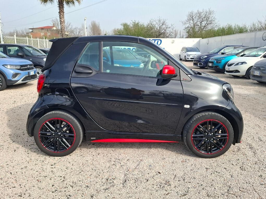 Smart ForTwo 90 0.9 T twinamic cabrio BRABUS Style