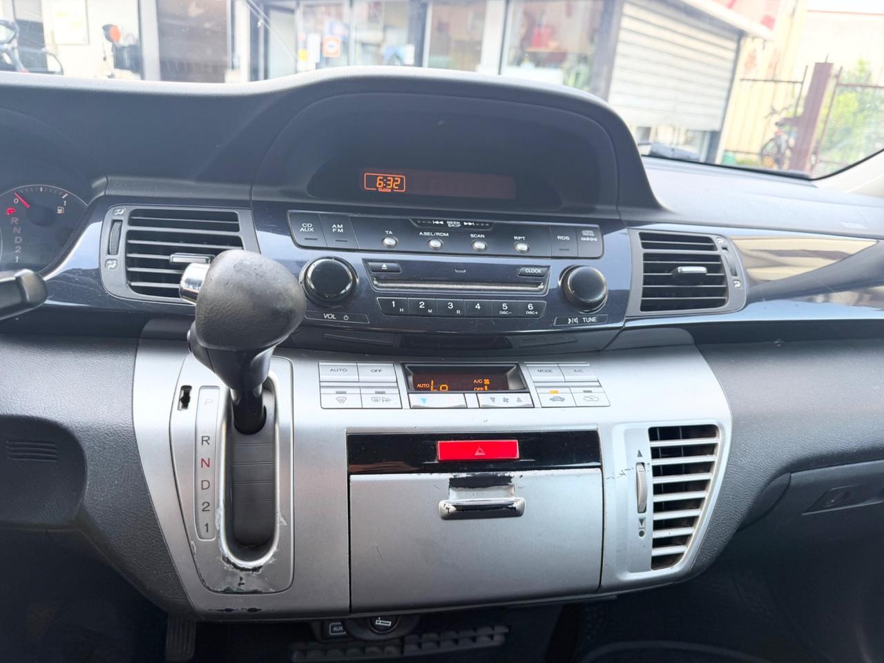 Honda FR-V 1.8 GPL 16V i-VTEC aut. Comfort Plus