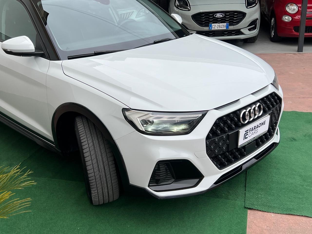 Audi A1 citycarver/allstreet 30 TFSI S tronic Identity Contrast