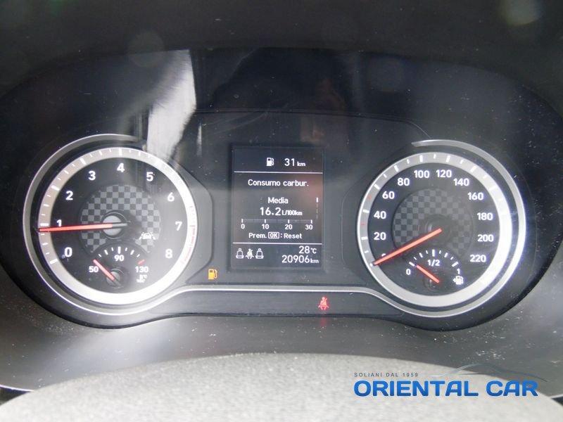 Hyundai i10 1.0 MPI Tech + CONNECT PACK SOLO 20.900 KM