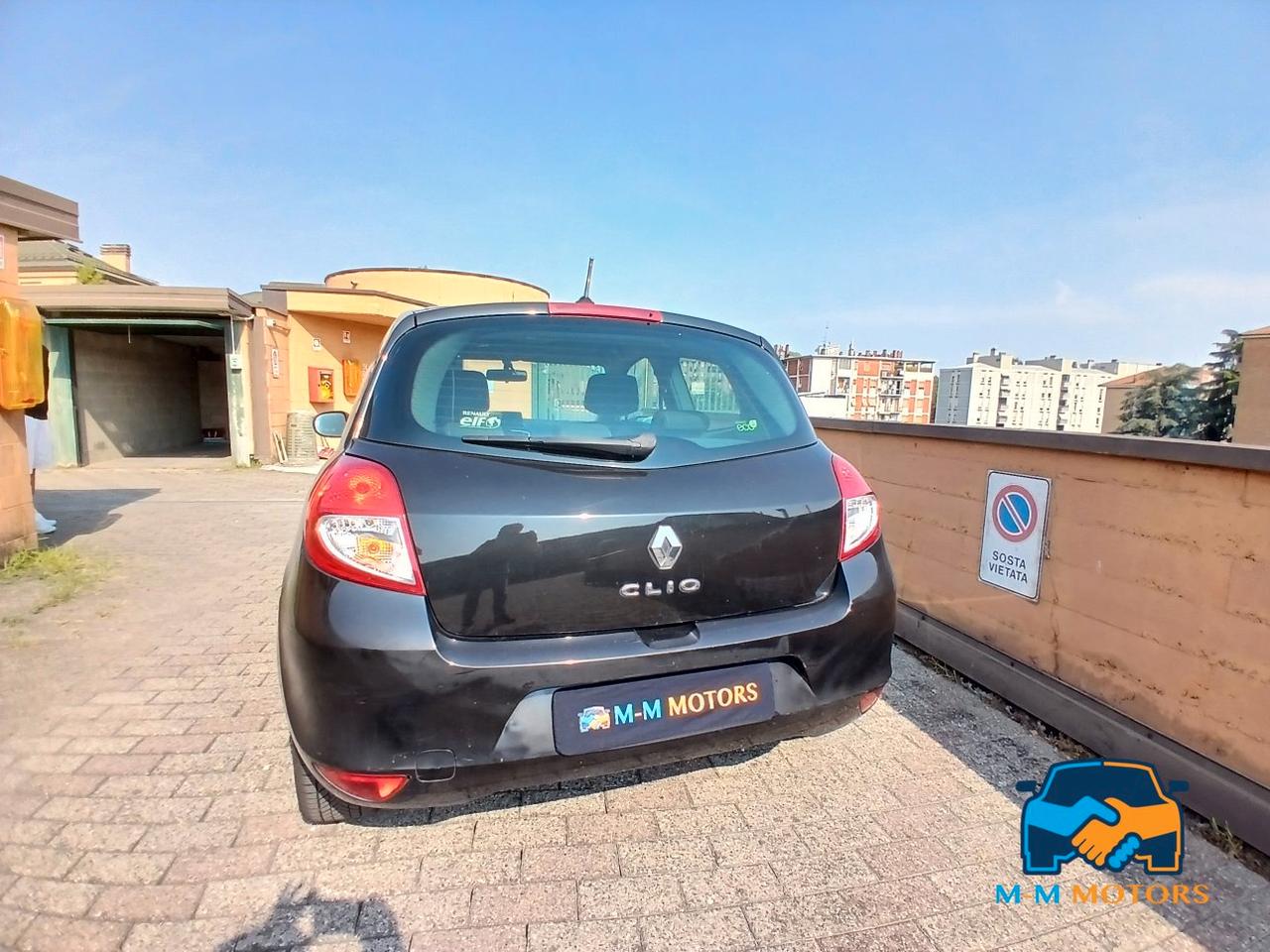 Renault Clio 3 Porte Clio 3p 1.2 16v Dynamique