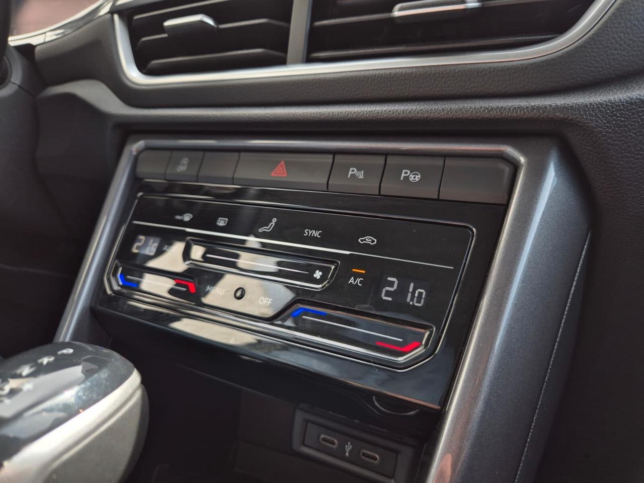 Volkswagen T-Roc 2.0 TDI 150 CV DSG Style