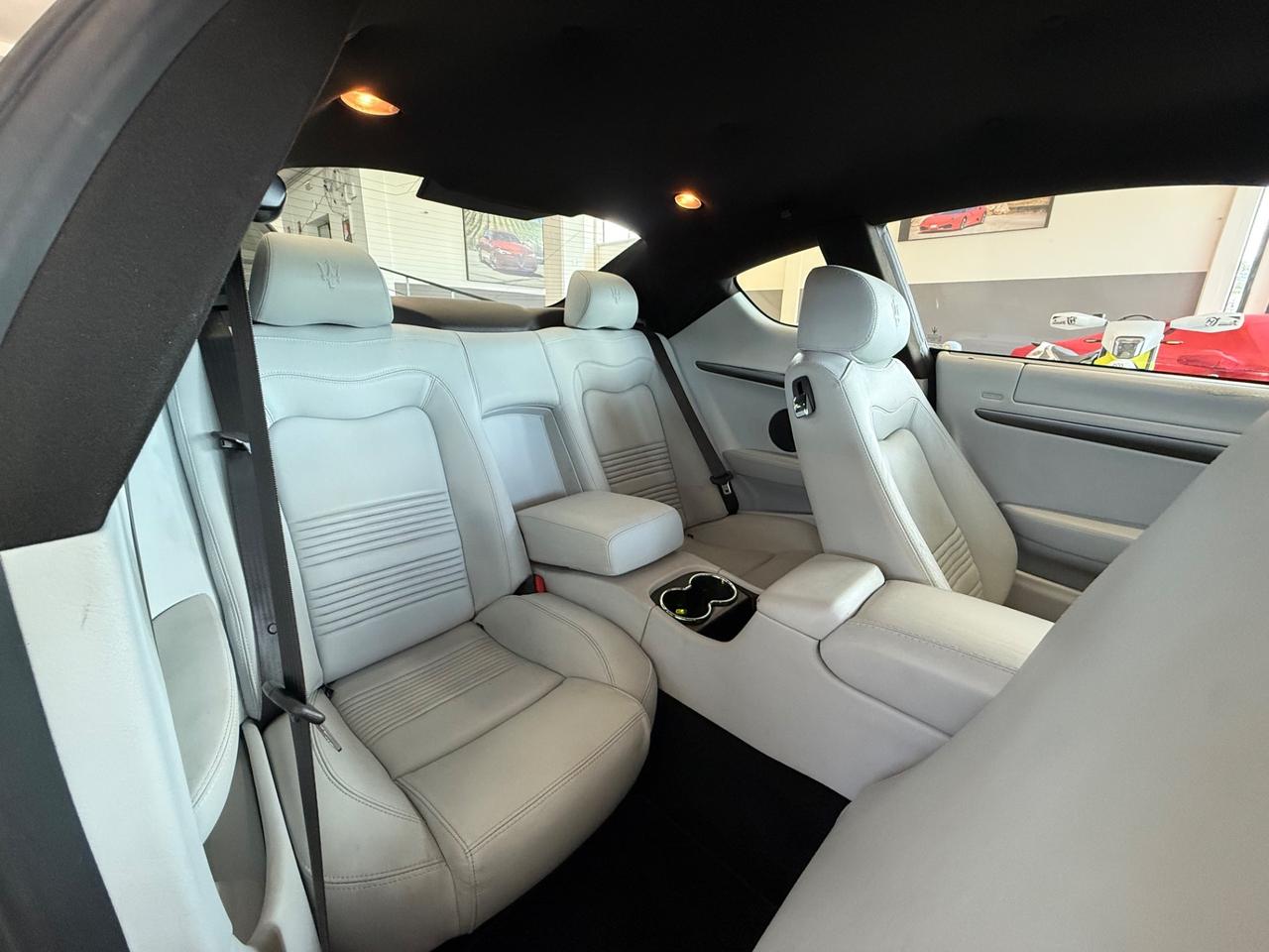Maserati GranTurismo 4.7 V8 S 440cv Aut 09/2010 MCS