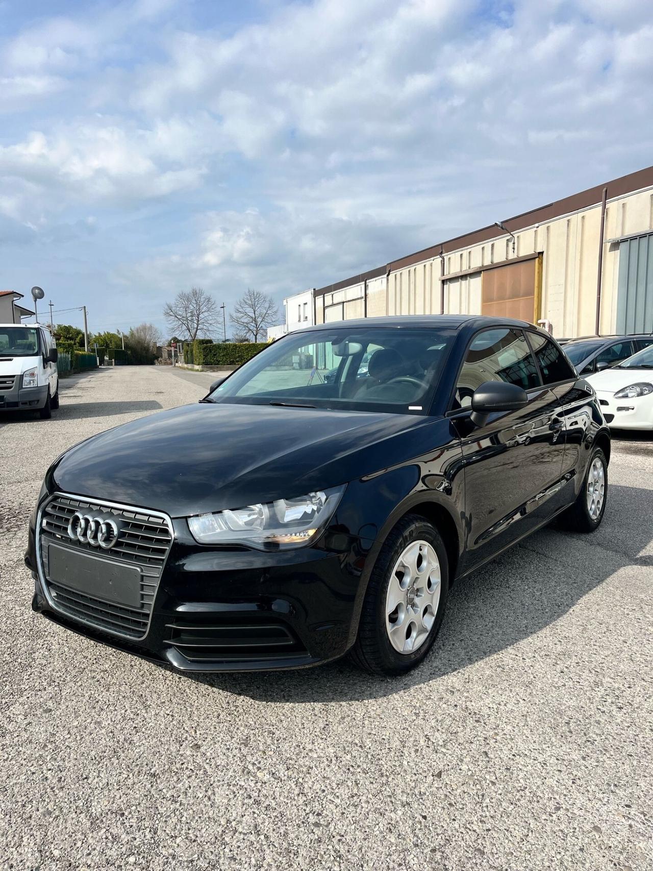 Audi A1 1.2 Neopatentati tagliandata