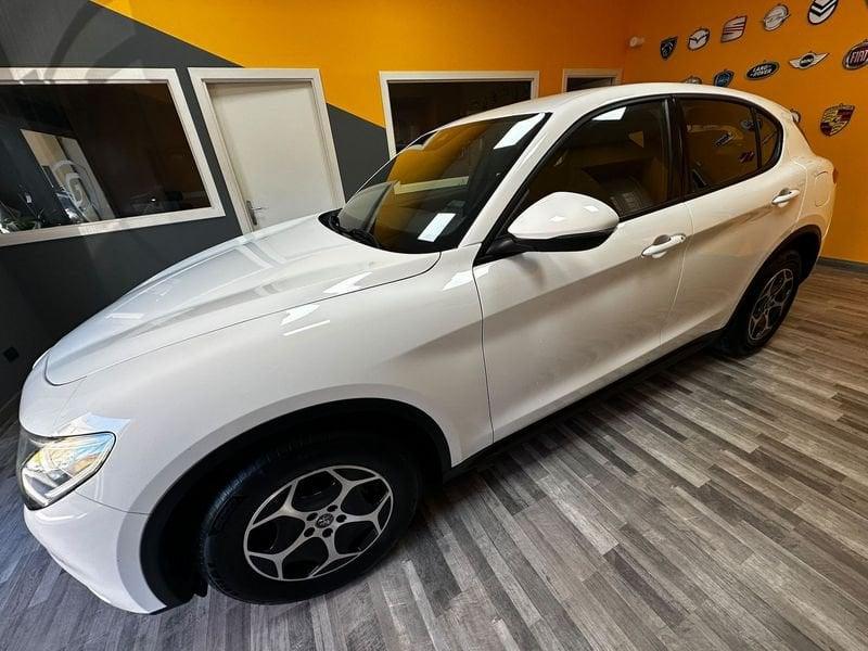 Alfa Romeo Stelvio Stelvio 2.2 t Super Business Q4 190cv auto PREZZO VERO
