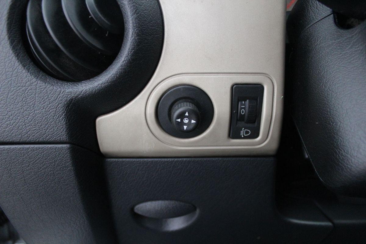 PEUGEOT - Ranch - HDi 5p. Lee