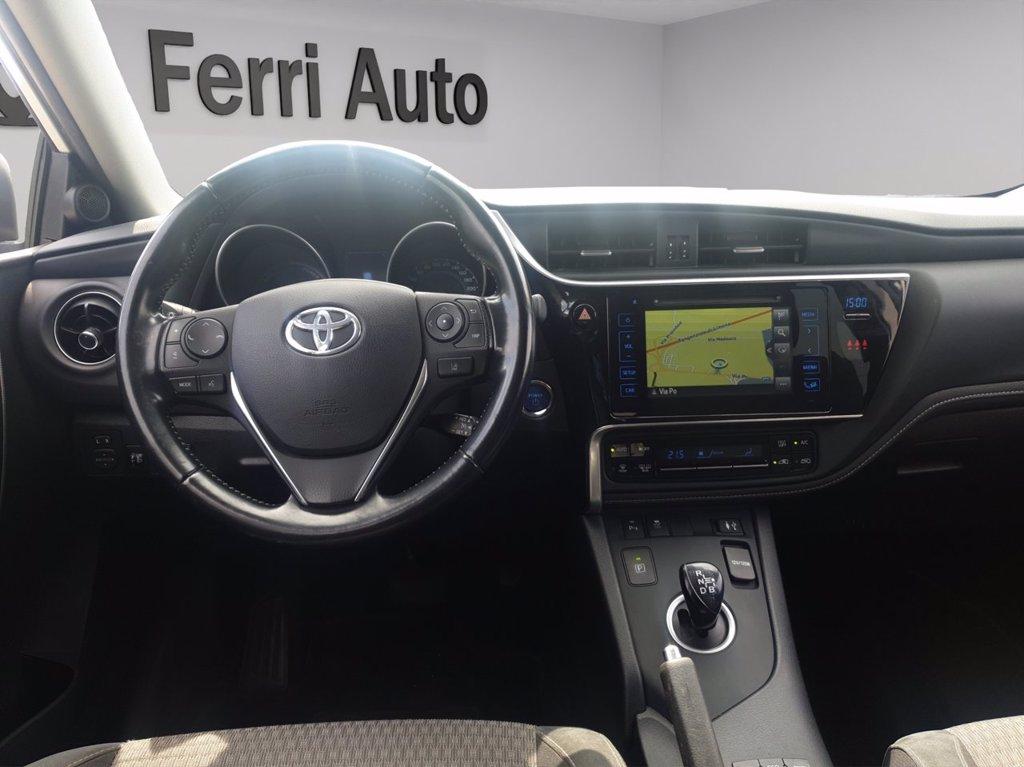 TOYOTA Auris touring sports 1.8h black edition cvt del 2017