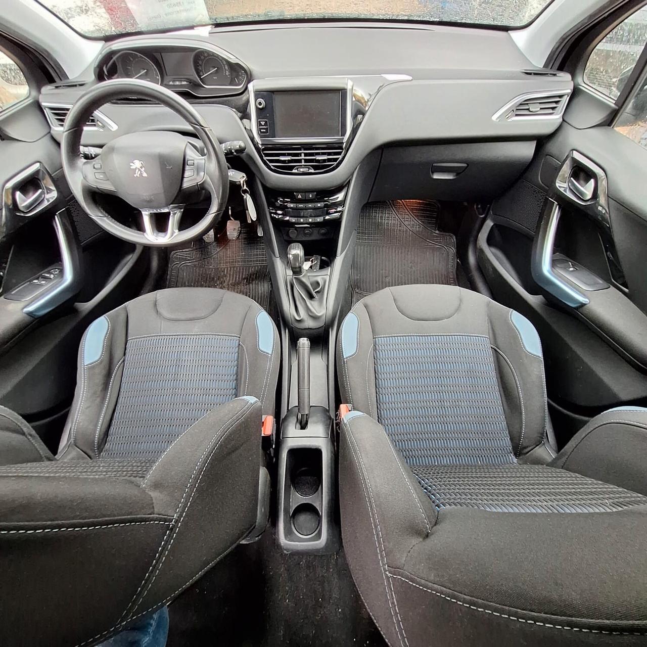 Peugeot 208 1.4 HDi 68 CV 5 porte Allure