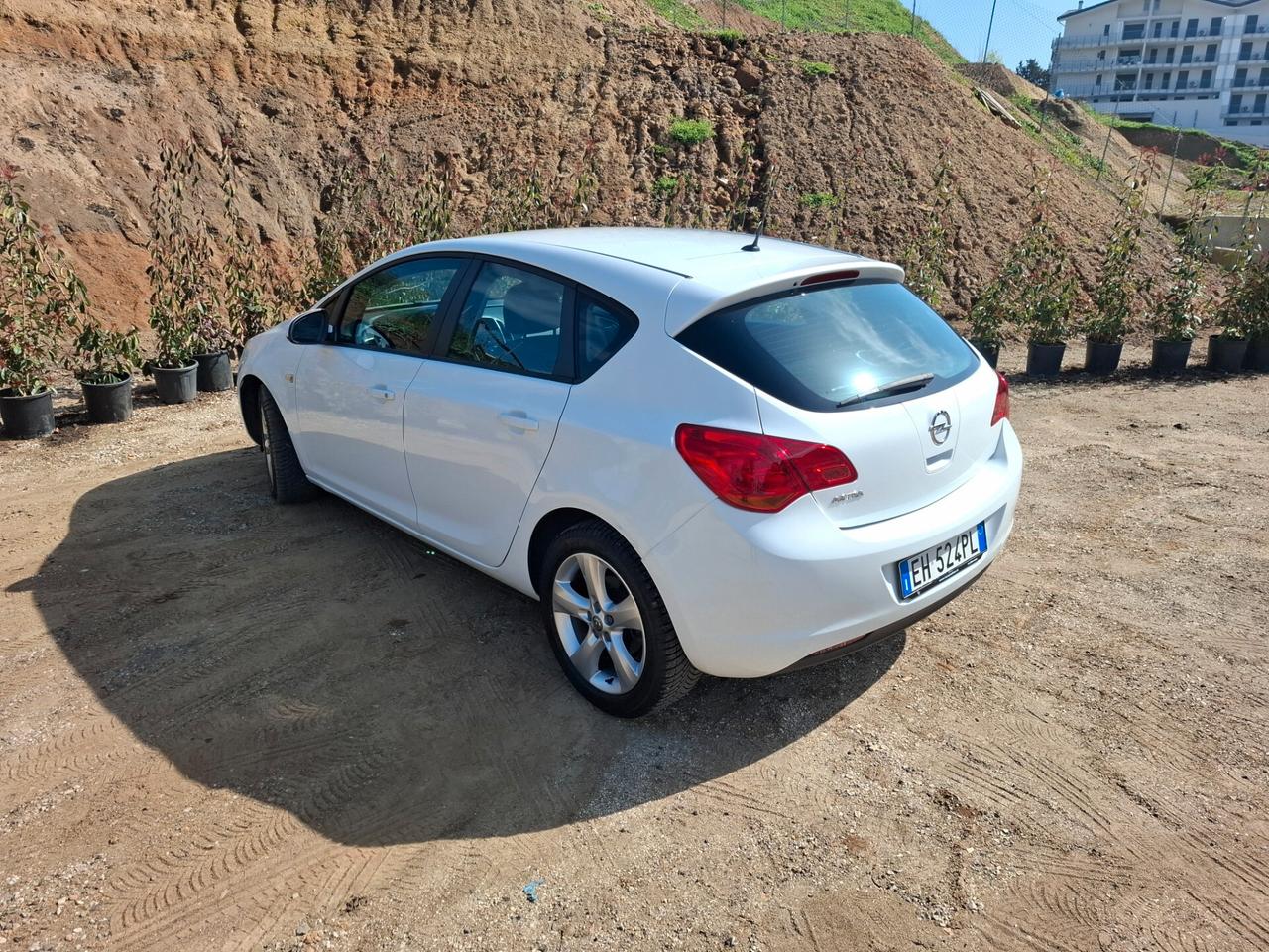 Opel Astra 1.4 100CV 5 porte Cosmo