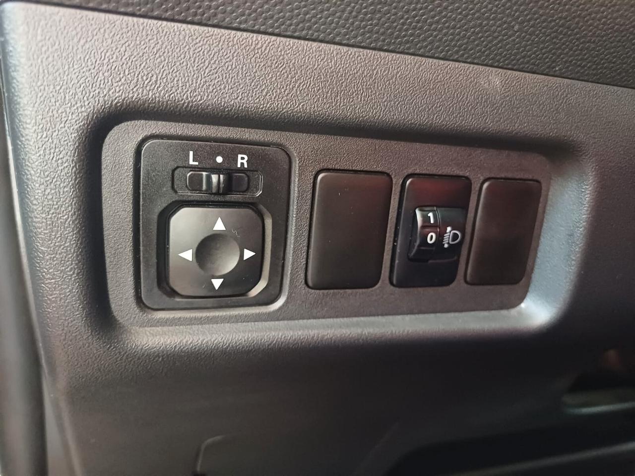 Mitsubishi Space Star 1.2 Invite SDA | da €171,50 al mese