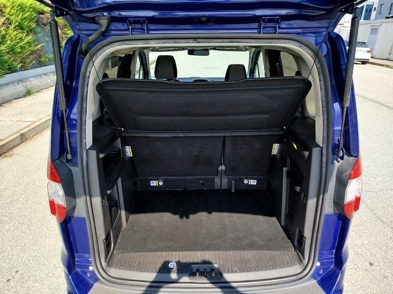 Ford Tourneo Courier 1.5 tdci 75cv titanium E6