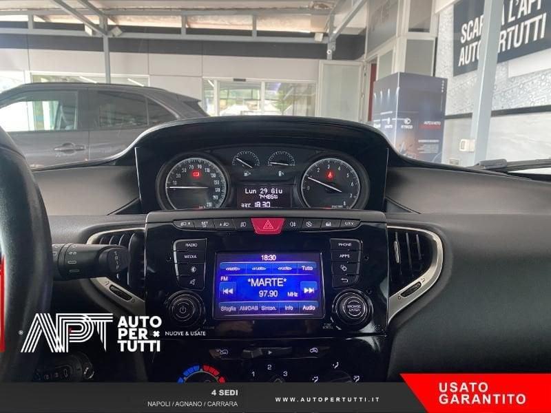 Lancia Ypsilon Ypsilon 1.0 hybrid Silver s&s 70cv
