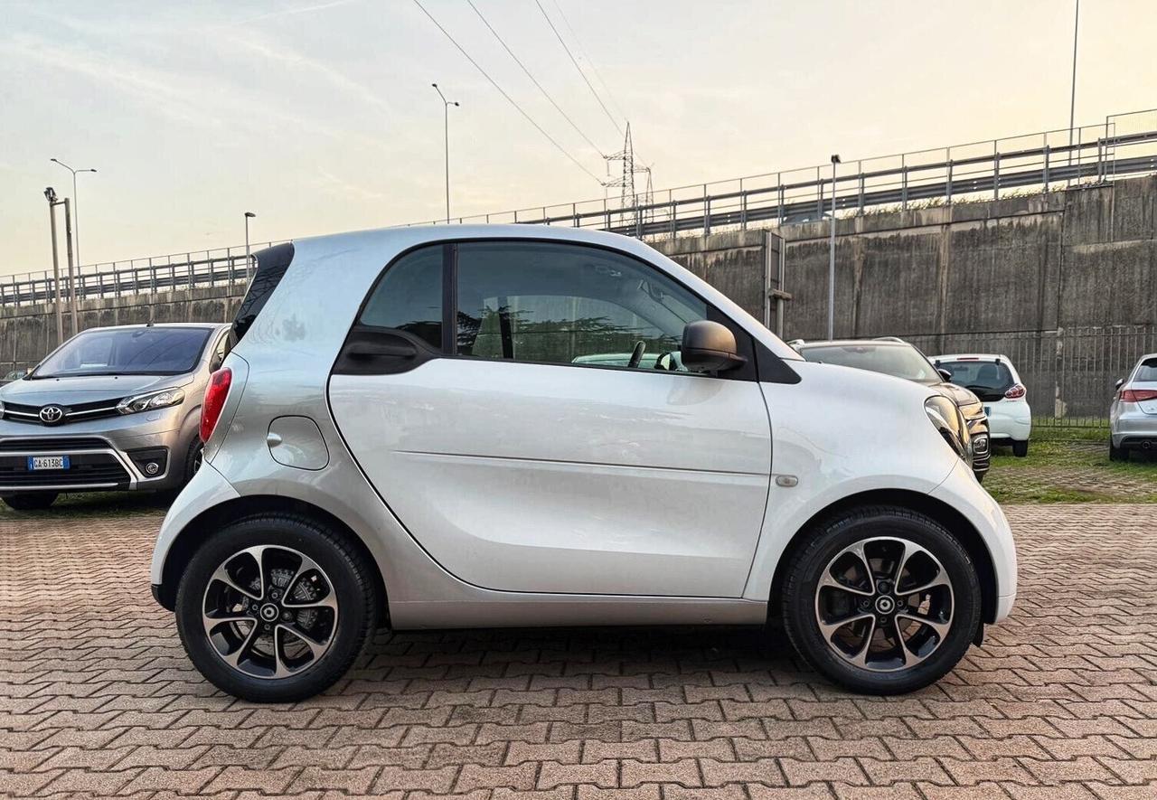 Smart ForTwo 70 1.0 OK NEOPATENTATI