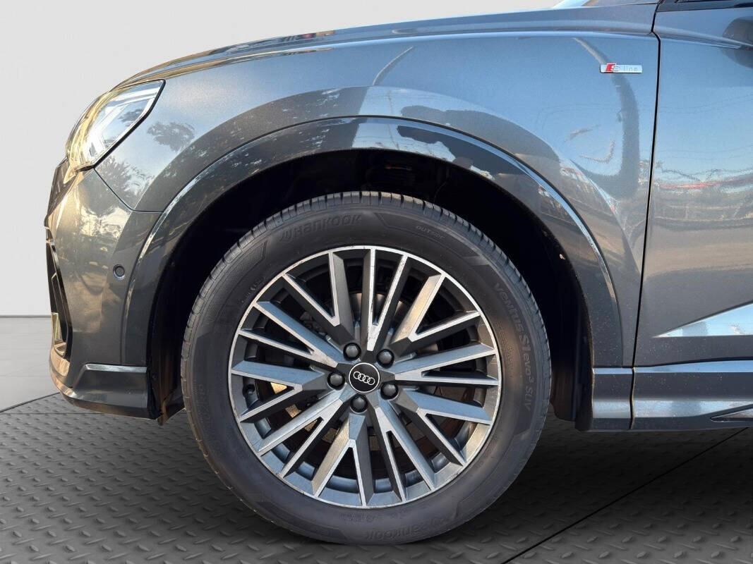 Audi Q3 35 2.0 TDI 150 CV S tronic line edition TETTO 2023