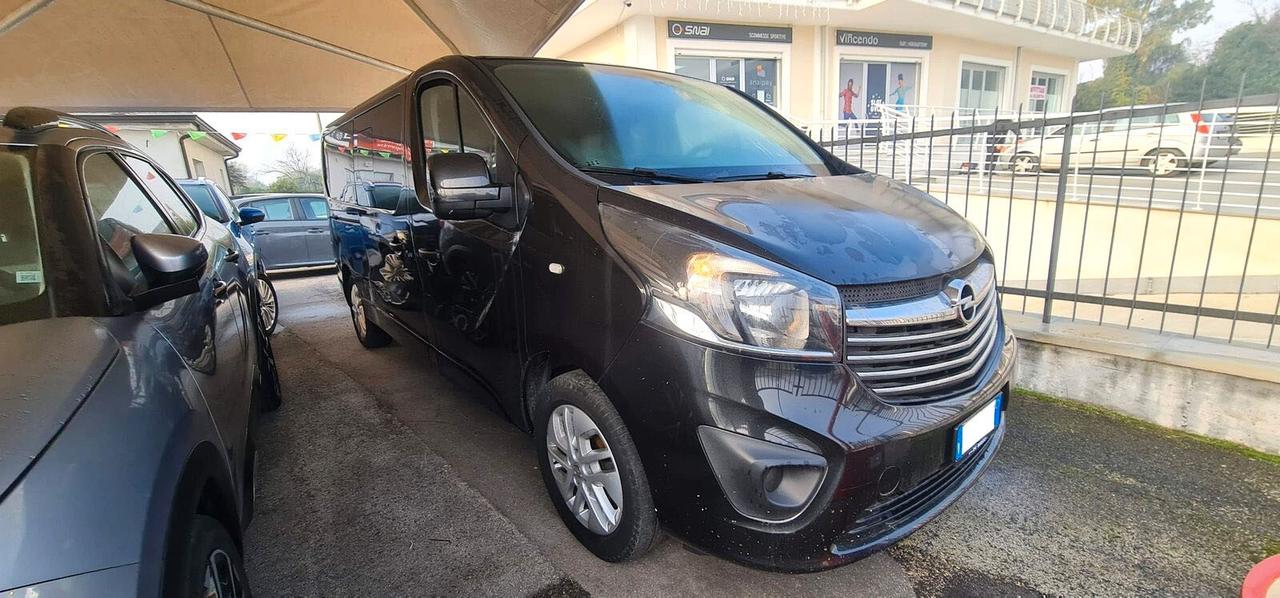 Opel Vivaro 1.6 BiTurbo 9 posti