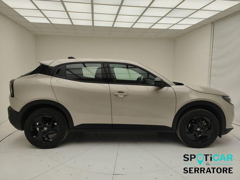 Alfa Romeo Junior 1.2 ibrida 145cv edct6