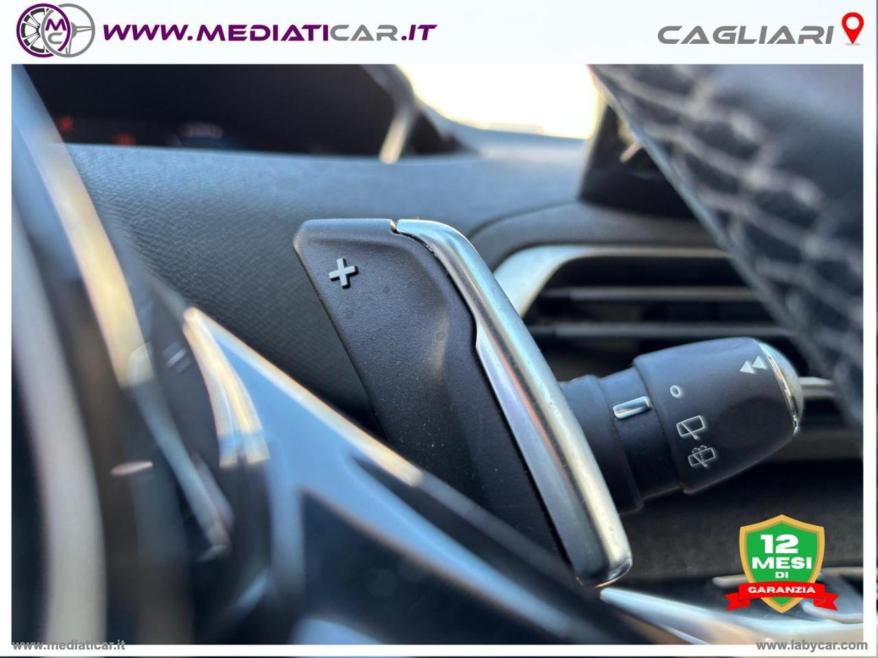 PEUGEOT 3008 Hybrid 225 e-EAT8 Allure Pack
