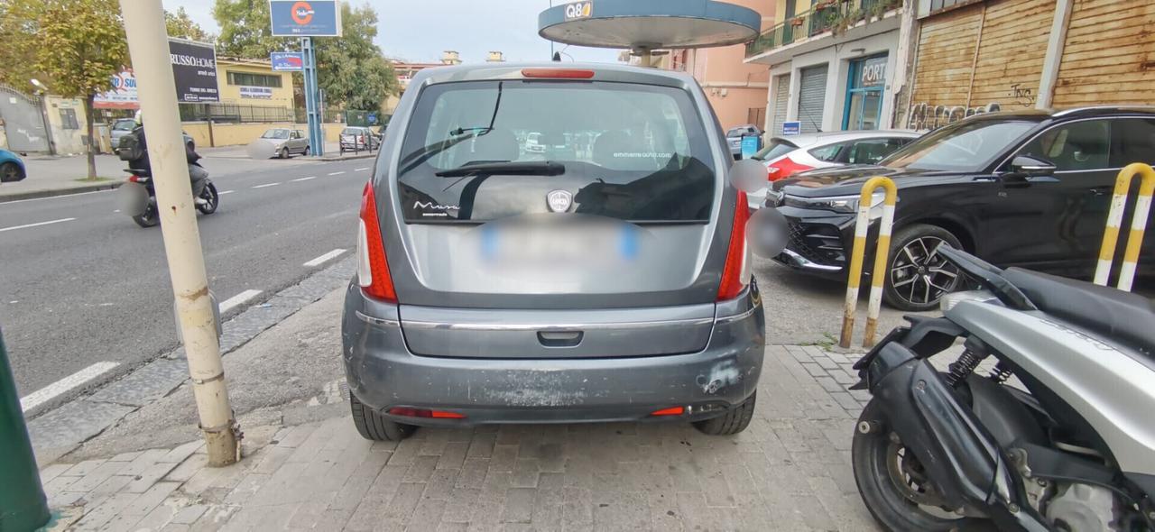 Lancia MUSA 1.3 Mjt diesel 2011 USATO