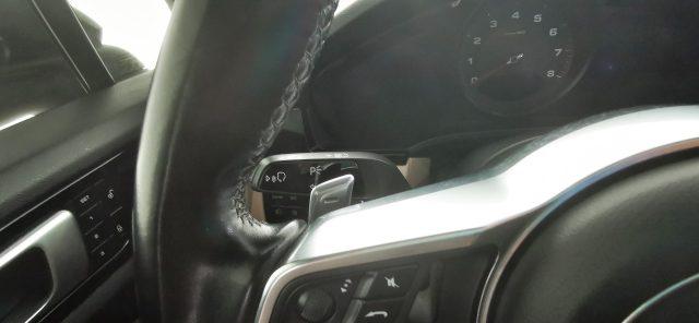 PORSCHE Cayenne 3.0 V6