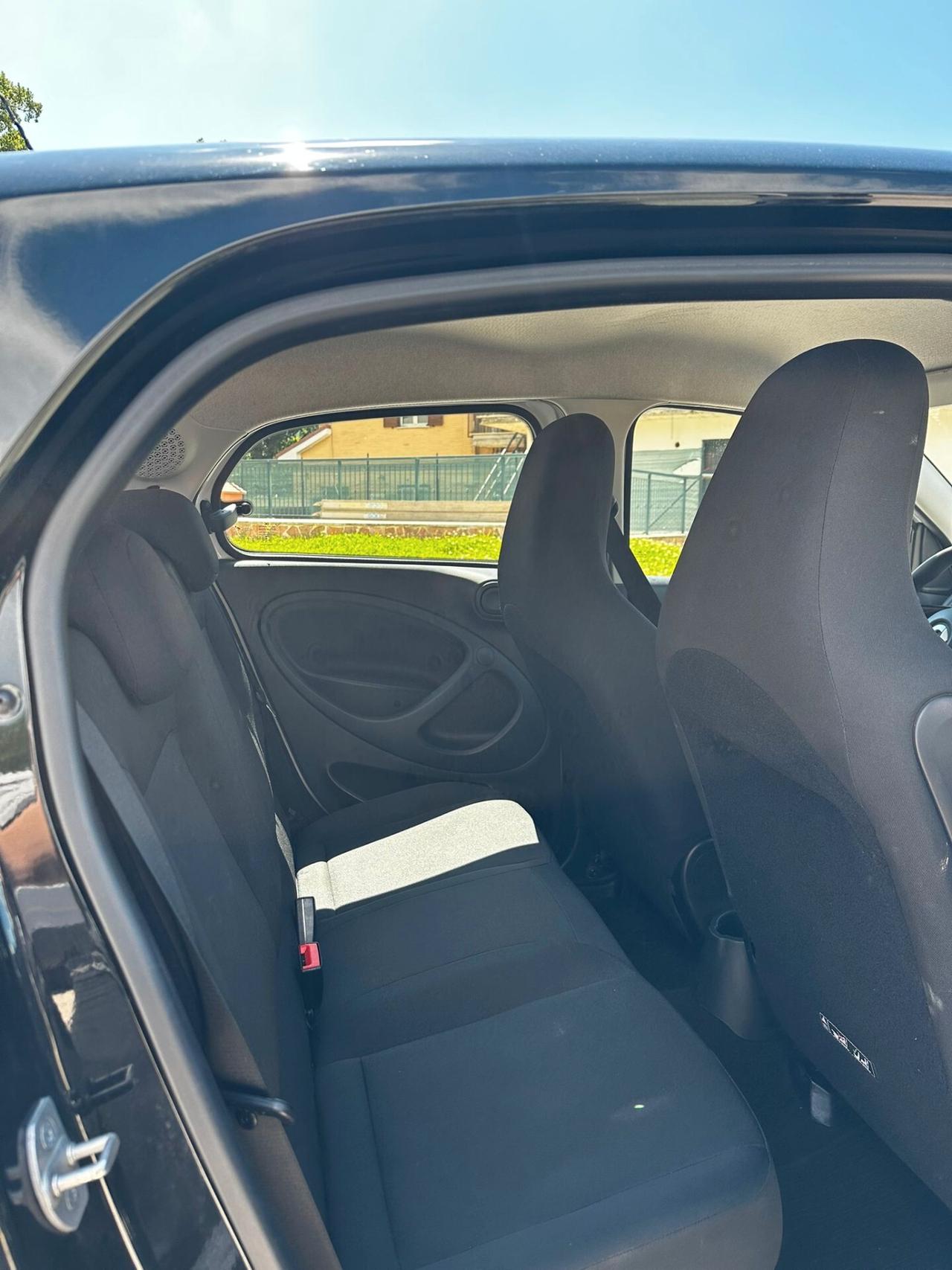 Smart ForFour 70 1.0 Youngster