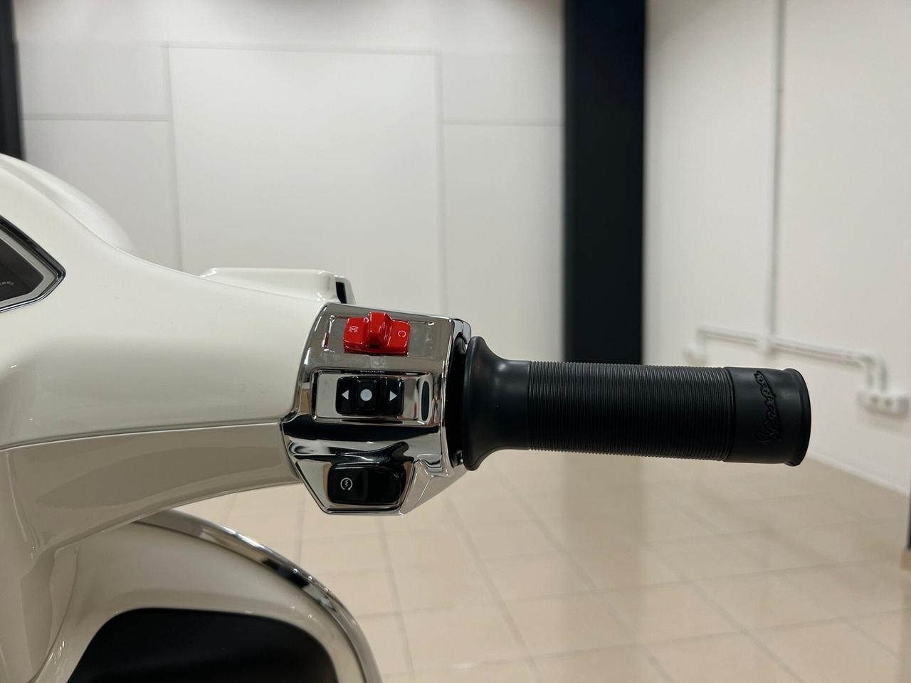 Piaggio Vespa 125 Primavera