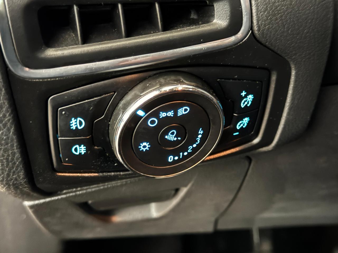 Ford Focus 1.0 benzina EcoBoost 100 CV Start&Stop Titanium