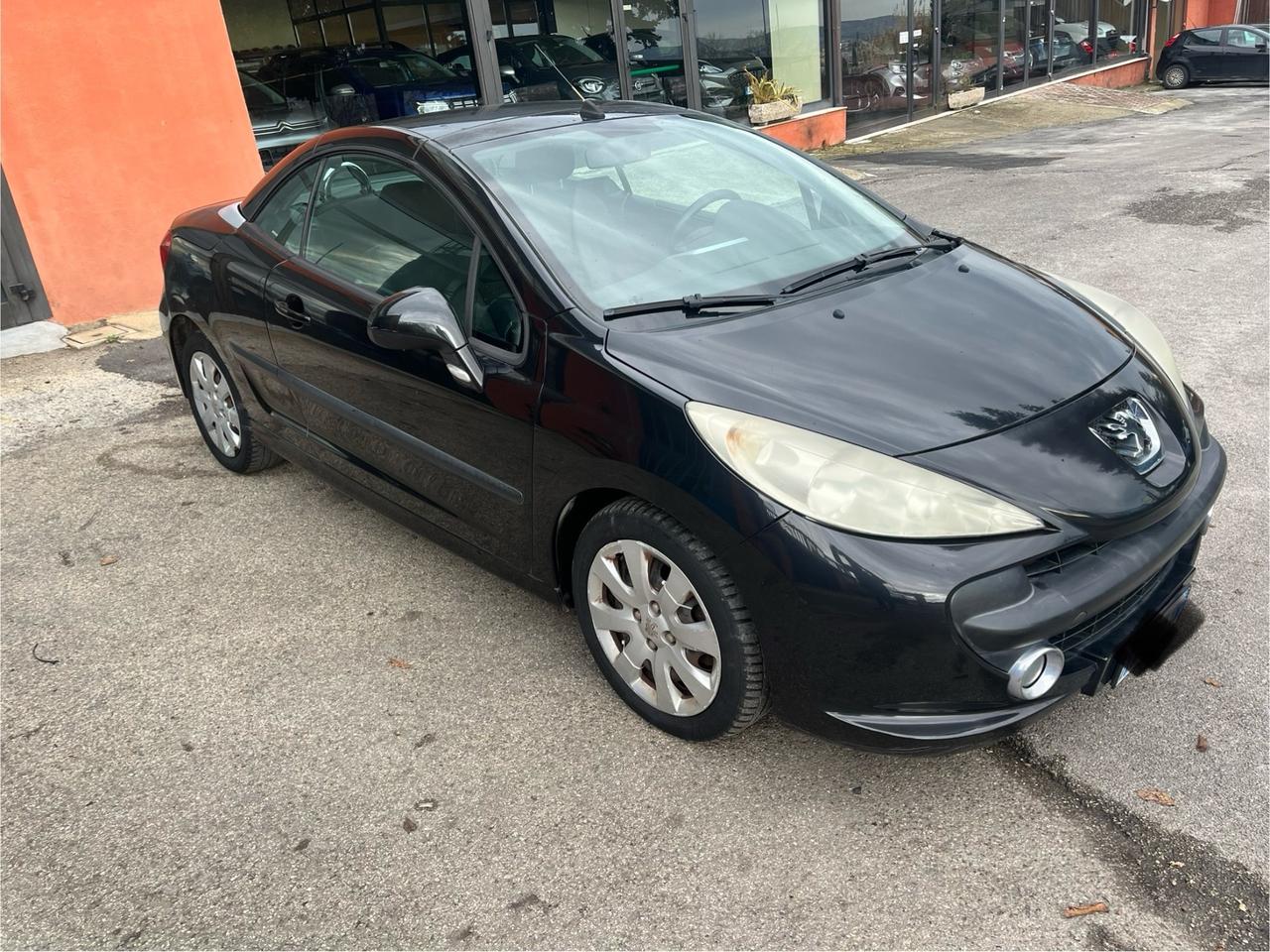Peugeot 207 1.6 HDi 110CV CC Tecno