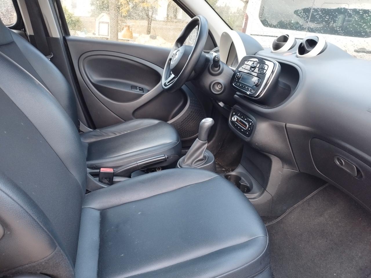 Smart ForFour 70 1.0 Youngster