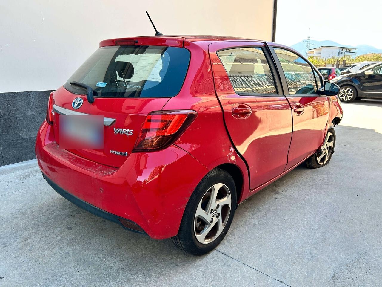 Toyota Yaris 1.5 Hybrid 73CV - 2016 Incidentata