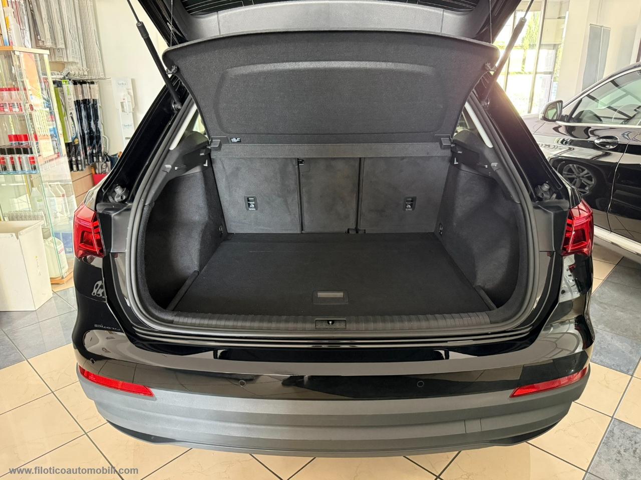 AUDI Q3 35 TDI S tronic 150CV Business KM 86.187 COCKPIT - TELECAMERA - LED
