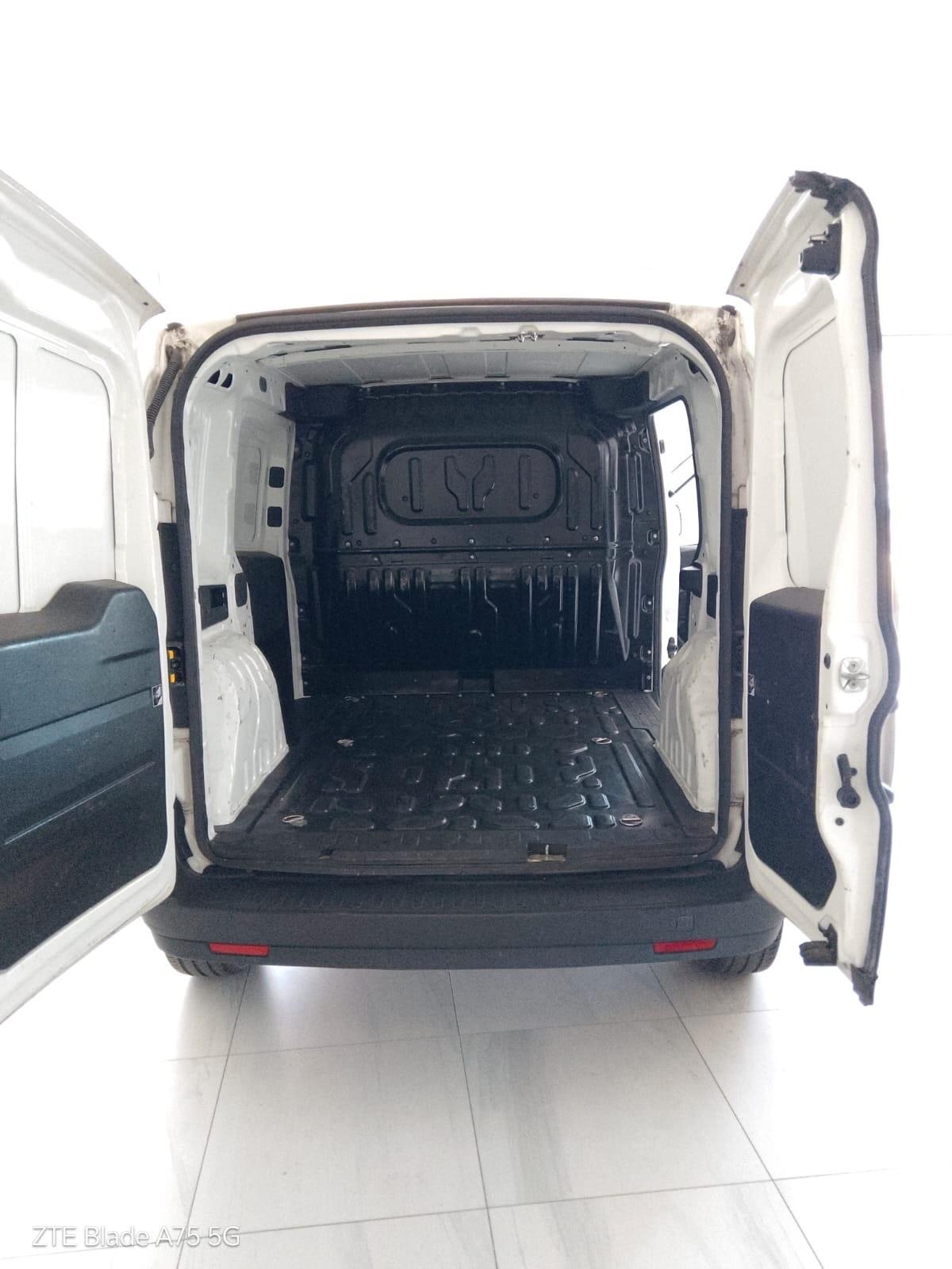 OPEL COMBO 1.3 CDTI 95 CV EURO 6 UNICOPROPIETARIO