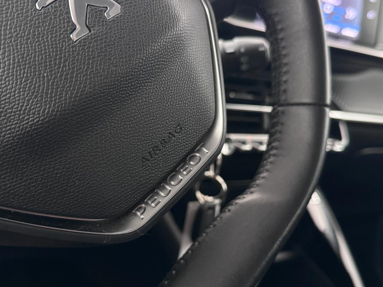 Peugeot 208 BlueHDi 100 S&S 5 porte Allure